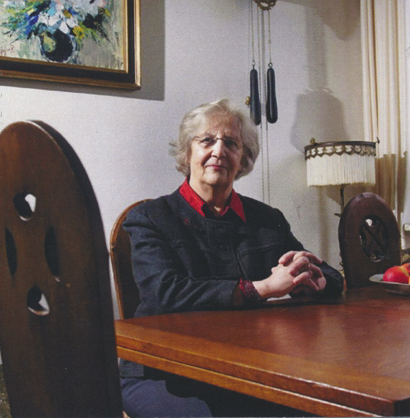 Truus Spliethof-de Vos, 1933-2014 (foto van rouwkaart).