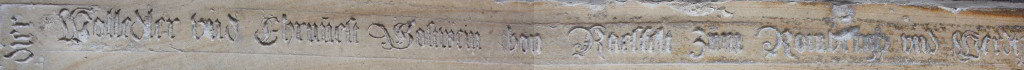 Een gedeelte van het randschrift op de grafsteen van de Borculose drost Goswin of Goossen von Raesfelt zum Rombergh und Wehrt in de kerk van Borculo. Hij was drost van Borculoi tussen 1600 en 2 oktober 1614. Door zijn huwelijk met Ursula van Middachten werd hij heer van Harreveld. Als drost volgde hij zijn vader op. De tekst luidt: 'der wolledler und ehrnvest Gostwein von Raesfelt zum Rombergh und Werdt'. 